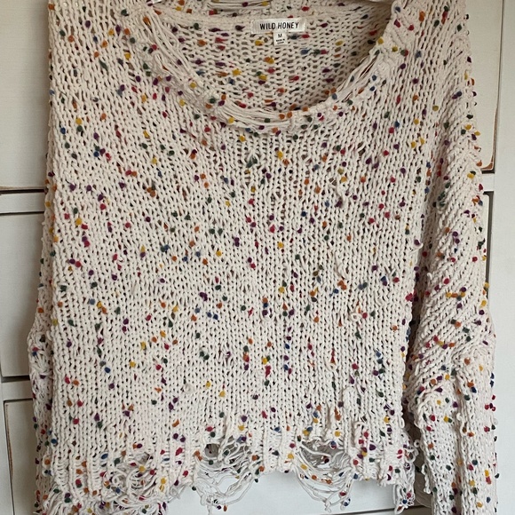Wild Honey Distressed Sweater. White. Size Medium. - Picture 3 of 5